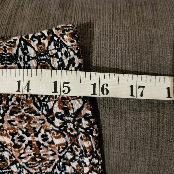 Retrllogy - Patterned Black and Brown Women's Shorts - Picture 3 of 3